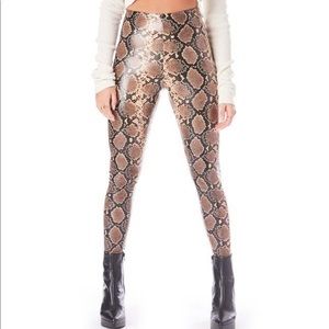 Commando Faux Snakeskin Leggings NWT